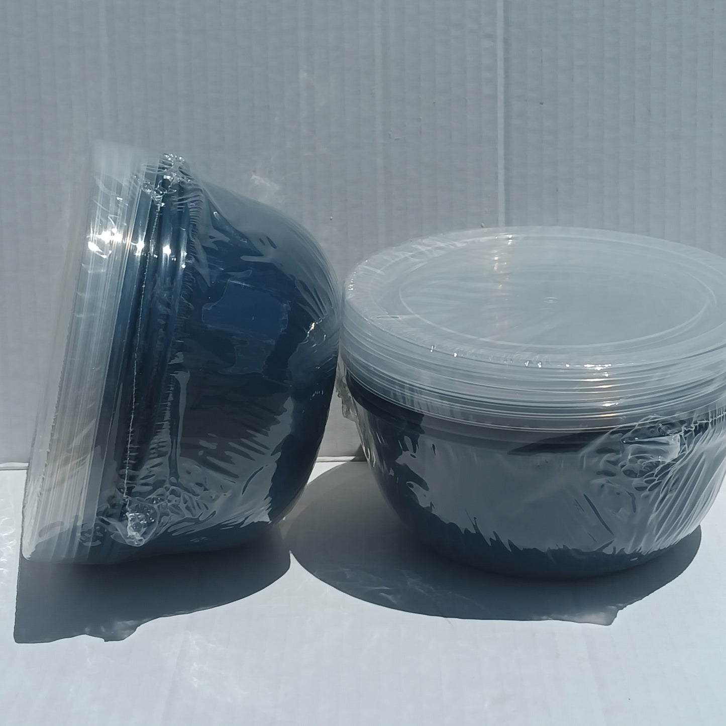 Set of 4 Plastic Microwave Safe Food Storage Bowls w/ Lids 30oz Blue